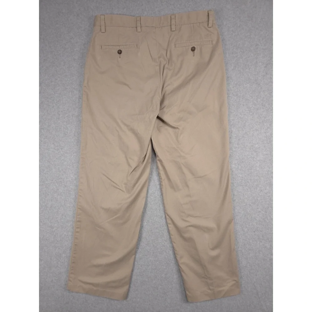 Dockers D3 Mens 34x30 Beige Khaki Flat Front Casual Chino Pants School